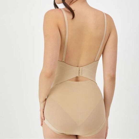 Maidenform Tummy Control Shapewear Bodysuit Built-In Underwire Bra, 36DD, NWT - Picture 2 of 11